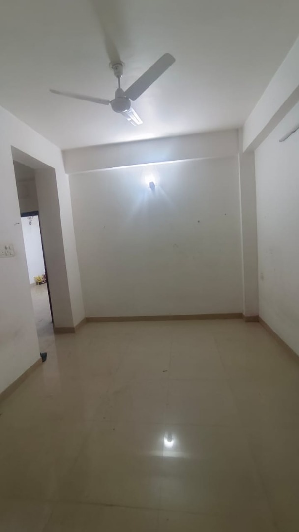 Semi Furnished 2bhk in Zoo Road Tiniali, Guwahati, Assam, India for Rent